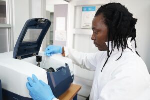 Investigación sin fronteras: La apuesta multicultural e innovadora de la UA para la industria